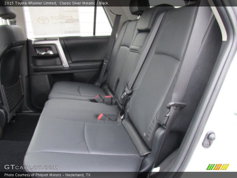 Classic Silver Metallic / Black 2015 Toyota 4Runner Limited