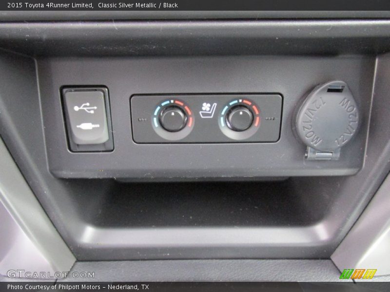 Classic Silver Metallic / Black 2015 Toyota 4Runner Limited