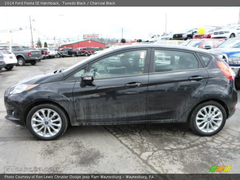 Tuxedo Black / Charcoal Black 2014 Ford Fiesta SE Hatchback