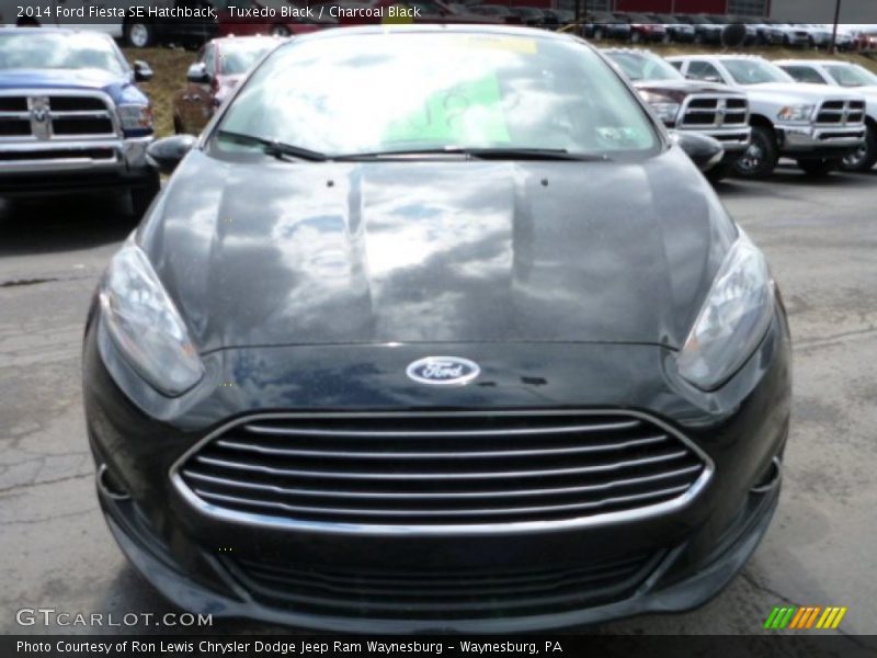 Tuxedo Black / Charcoal Black 2014 Ford Fiesta SE Hatchback