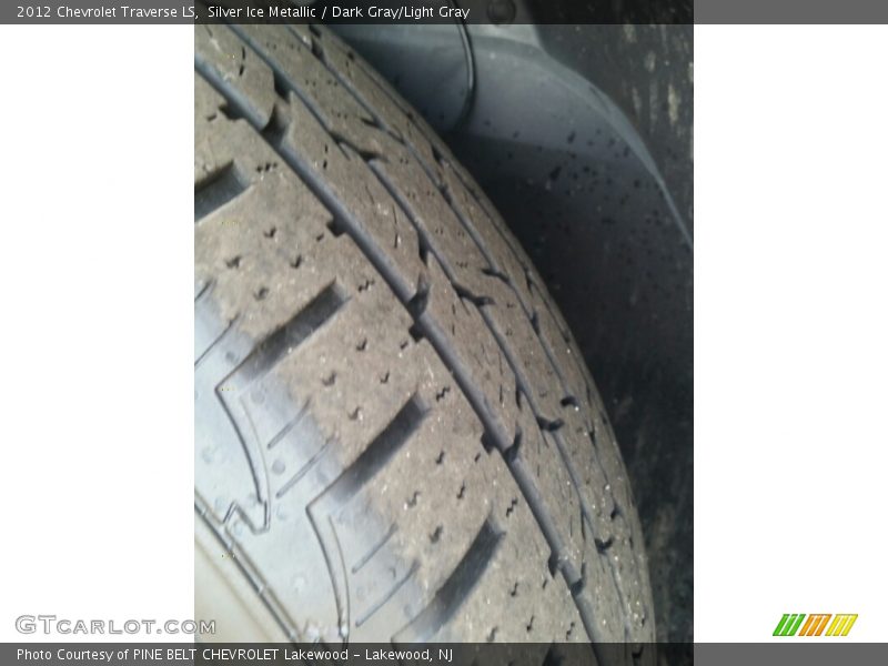 Silver Ice Metallic / Dark Gray/Light Gray 2012 Chevrolet Traverse LS