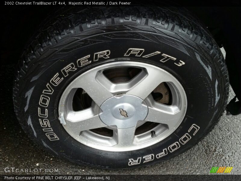 Majestic Red Metallic / Dark Pewter 2002 Chevrolet TrailBlazer LT 4x4