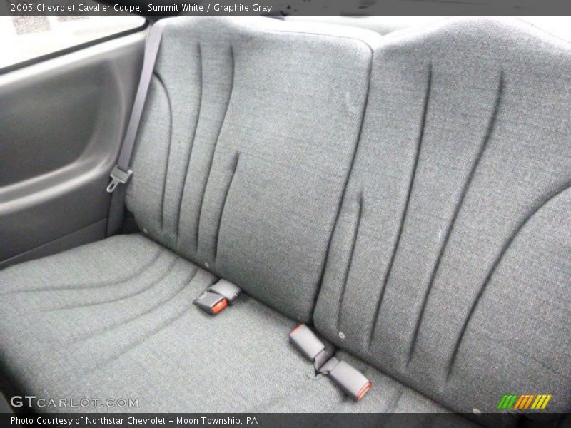 Summit White / Graphite Gray 2005 Chevrolet Cavalier Coupe