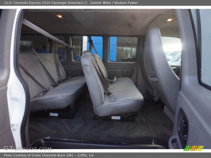 Summit White / Medium Pewter 2015 Chevrolet Express 3500 Passenger Extended LT