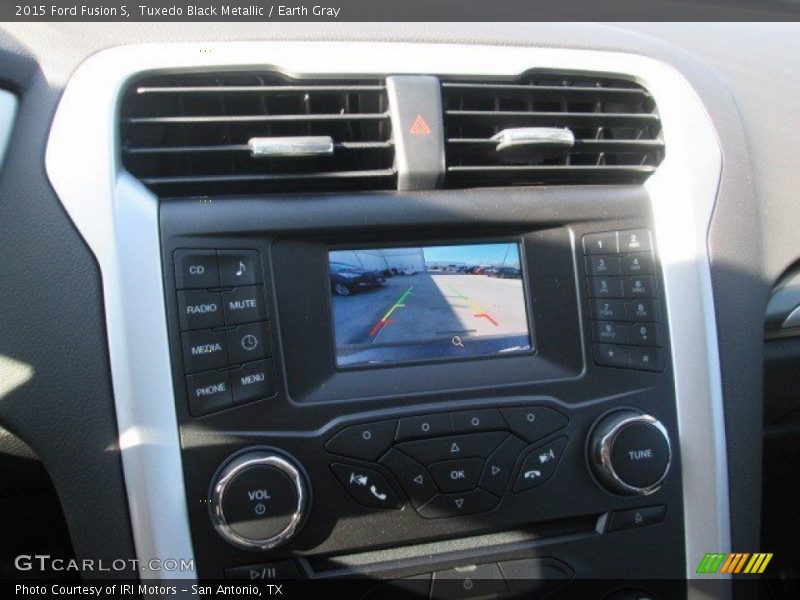 Tuxedo Black Metallic / Earth Gray 2015 Ford Fusion S