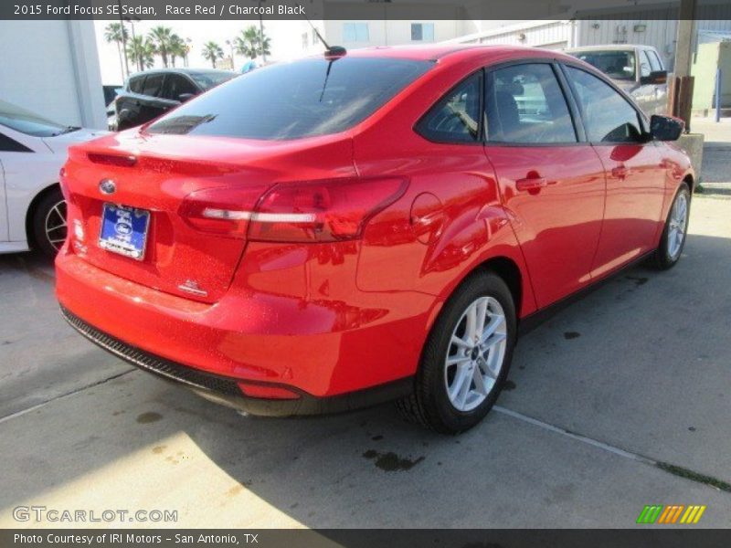 Race Red / Charcoal Black 2015 Ford Focus SE Sedan