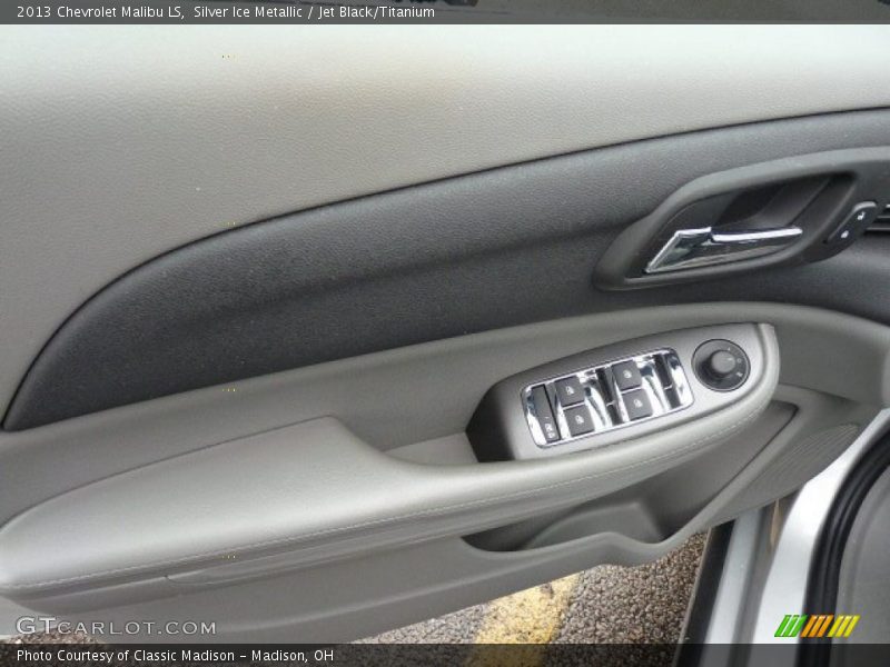 Silver Ice Metallic / Jet Black/Titanium 2013 Chevrolet Malibu LS