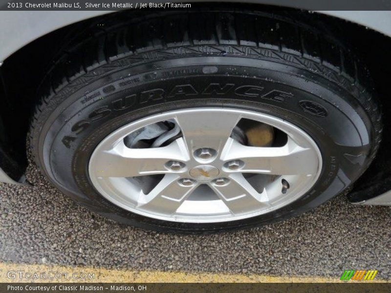 Silver Ice Metallic / Jet Black/Titanium 2013 Chevrolet Malibu LS