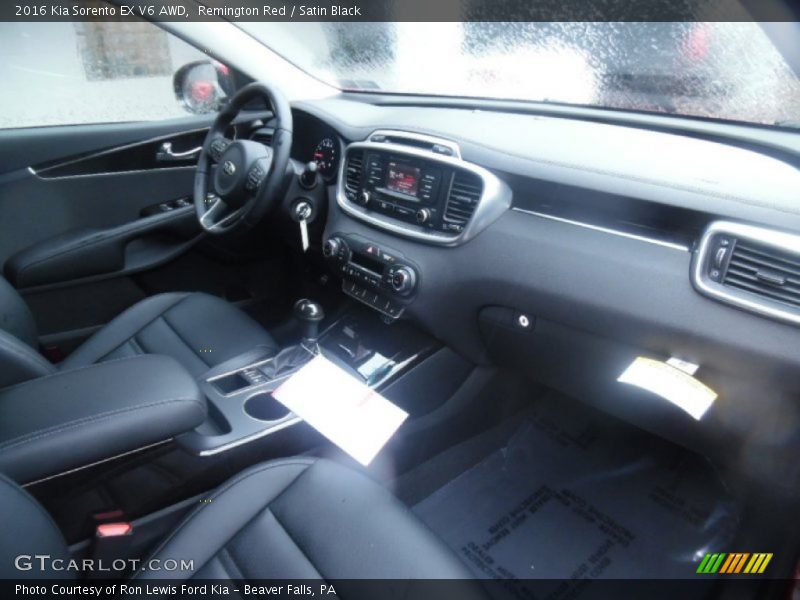 Remington Red / Satin Black 2016 Kia Sorento EX V6 AWD