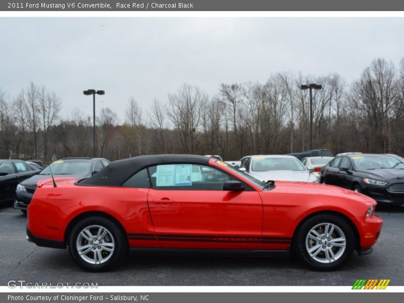 Race Red / Charcoal Black 2011 Ford Mustang V6 Convertible