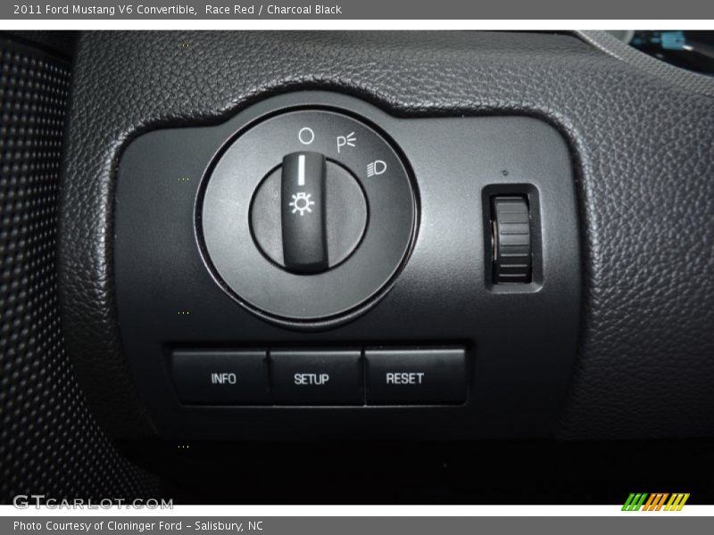 Race Red / Charcoal Black 2011 Ford Mustang V6 Convertible