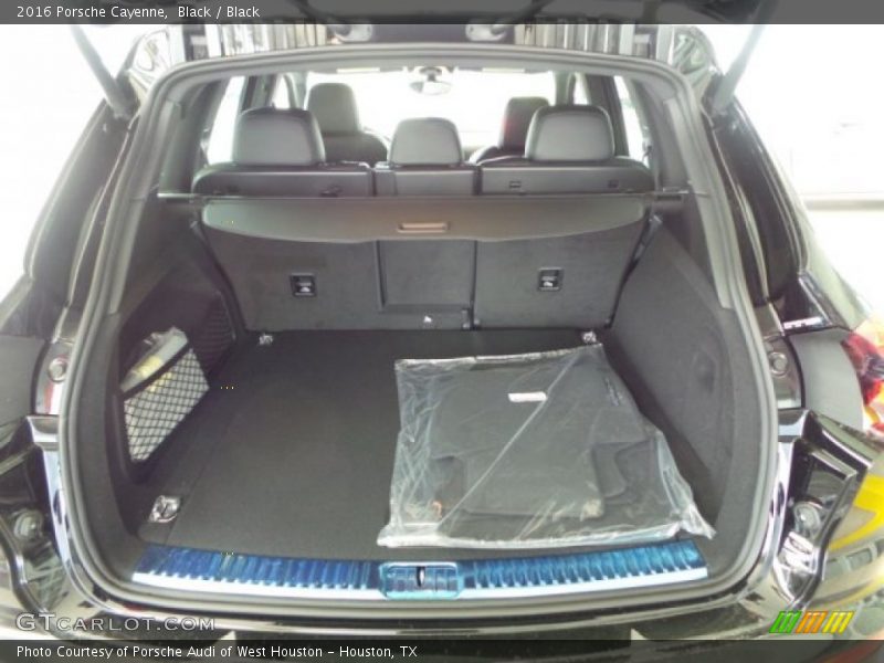  2016 Cayenne  Trunk