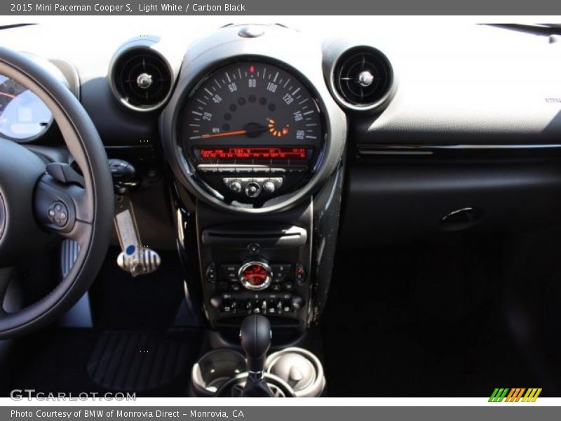 Light White / Carbon Black 2015 Mini Paceman Cooper S