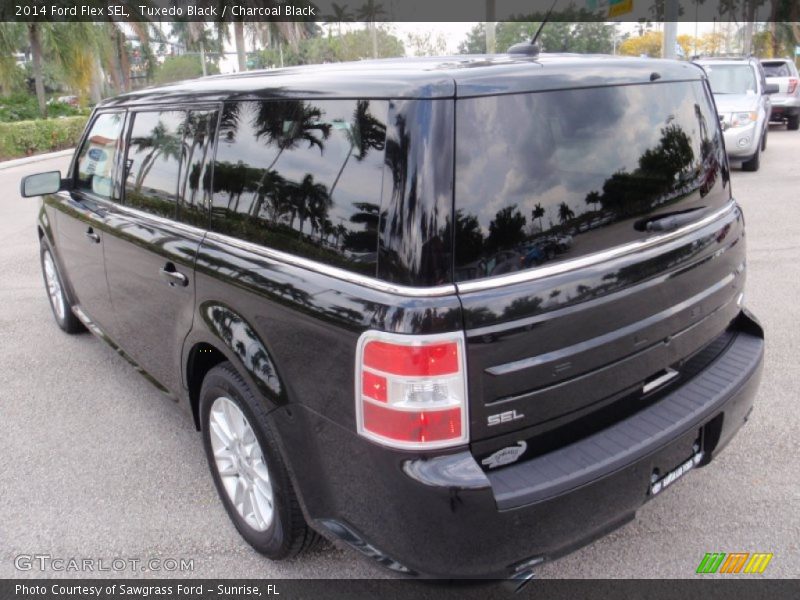 Tuxedo Black / Charcoal Black 2014 Ford Flex SEL