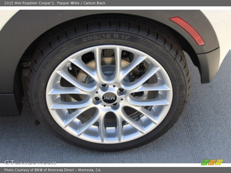 Pepper White / Carbon Black 2015 Mini Roadster Cooper S