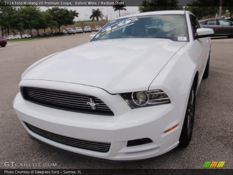 Oxford White / Medium Stone 2014 Ford Mustang V6 Premium Coupe