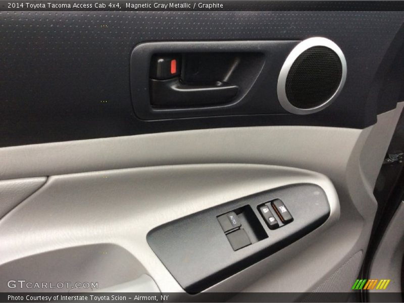 Magnetic Gray Metallic / Graphite 2014 Toyota Tacoma Access Cab 4x4