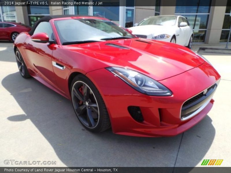 Italian Racing Red Metallic / Jet 2014 Jaguar F-TYPE V8 S