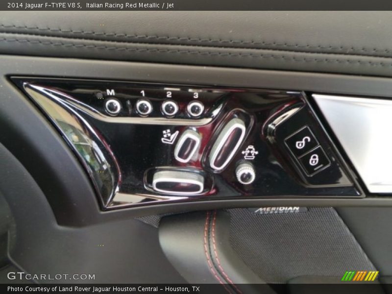 Italian Racing Red Metallic / Jet 2014 Jaguar F-TYPE V8 S