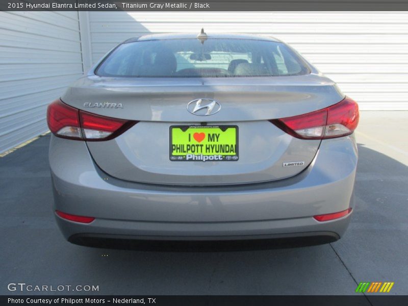 Titanium Gray Metallic / Black 2015 Hyundai Elantra Limited Sedan
