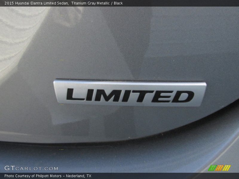 Titanium Gray Metallic / Black 2015 Hyundai Elantra Limited Sedan