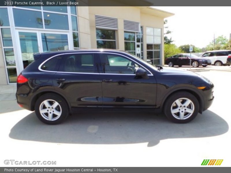 Black / Luxor Beige 2013 Porsche Cayenne