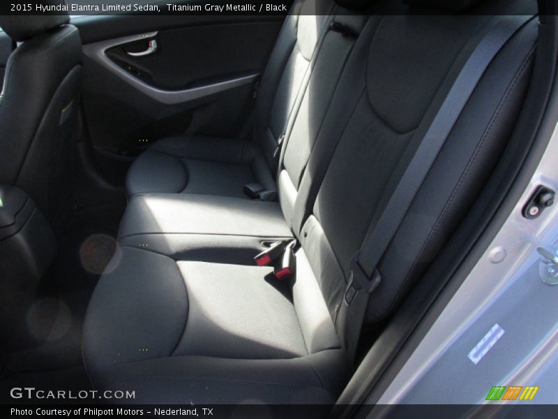 Titanium Gray Metallic / Black 2015 Hyundai Elantra Limited Sedan