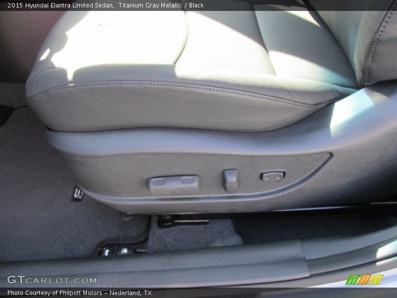 Titanium Gray Metallic / Black 2015 Hyundai Elantra Limited Sedan