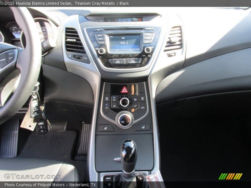 Titanium Gray Metallic / Black 2015 Hyundai Elantra Limited Sedan