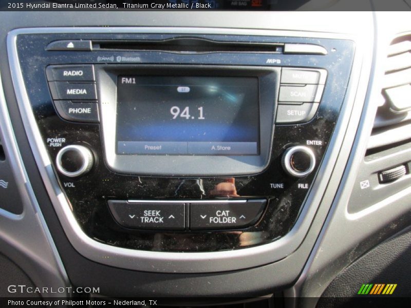 Titanium Gray Metallic / Black 2015 Hyundai Elantra Limited Sedan