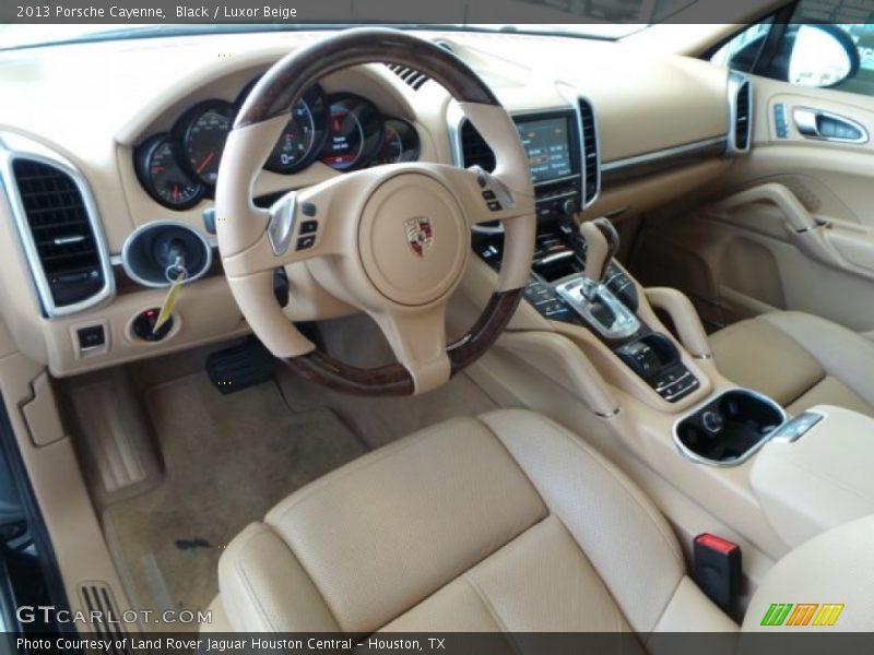 Black / Luxor Beige 2013 Porsche Cayenne