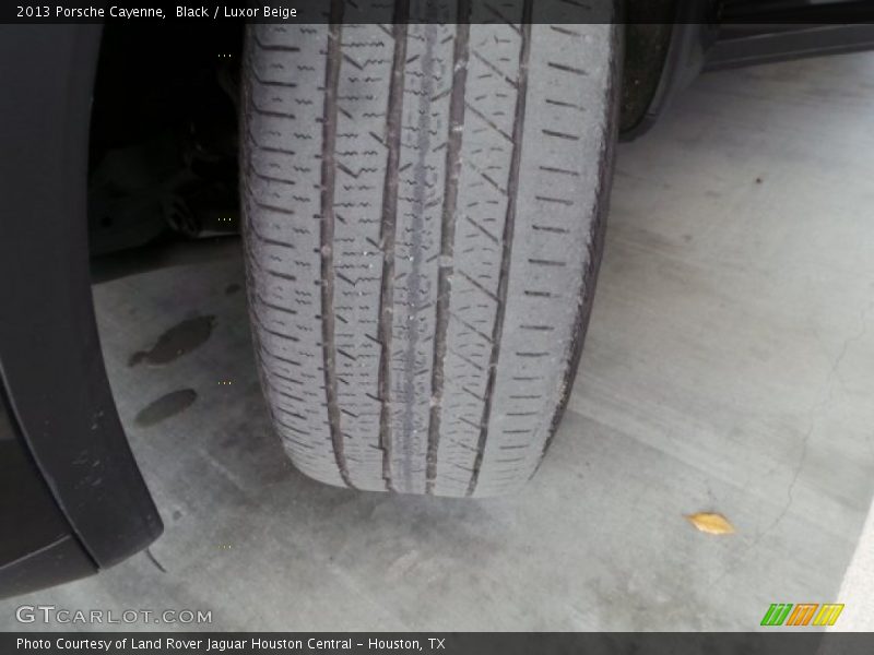 Black / Luxor Beige 2013 Porsche Cayenne