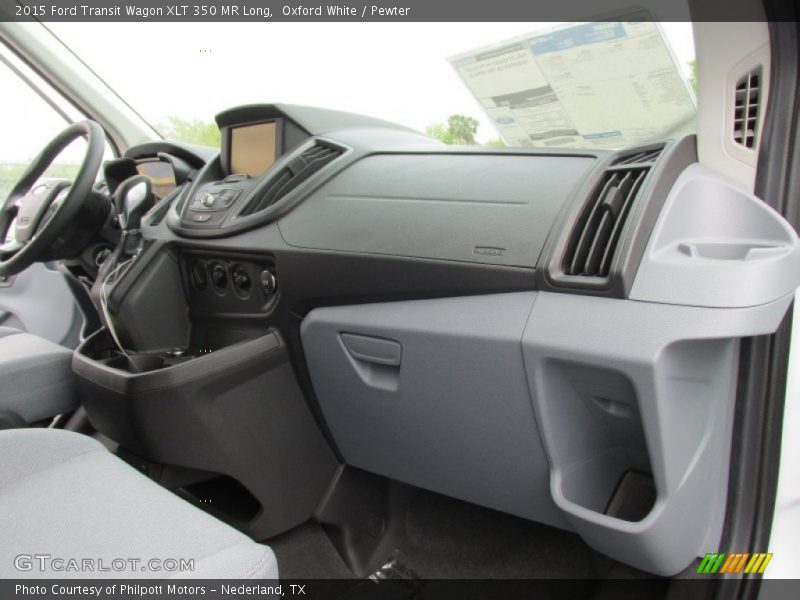 Dashboard of 2015 Transit Wagon XLT 350 MR Long
