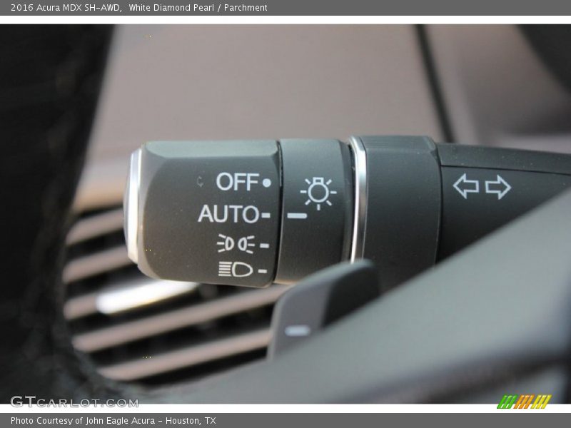 White Diamond Pearl / Parchment 2016 Acura MDX SH-AWD