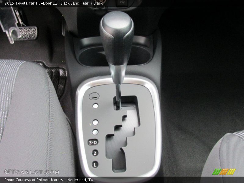  2015 Yaris 5-Door LE 4 Speed ECT-i Automatic Shifter