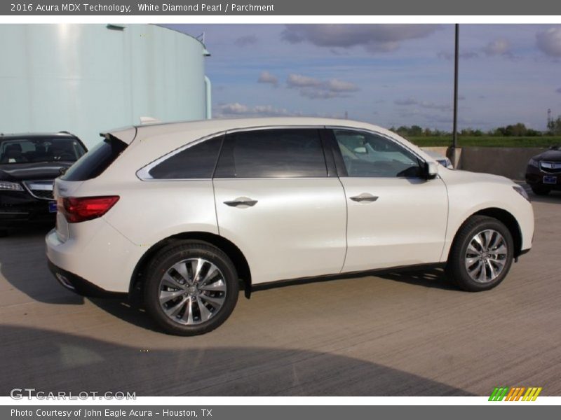 White Diamond Pearl / Parchment 2016 Acura MDX Technology