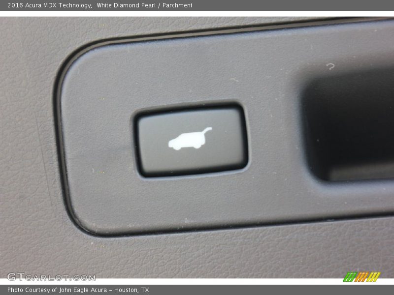 White Diamond Pearl / Parchment 2016 Acura MDX Technology
