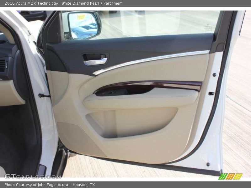 White Diamond Pearl / Parchment 2016 Acura MDX Technology