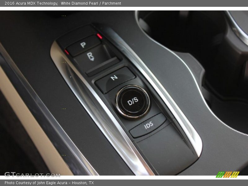 White Diamond Pearl / Parchment 2016 Acura MDX Technology