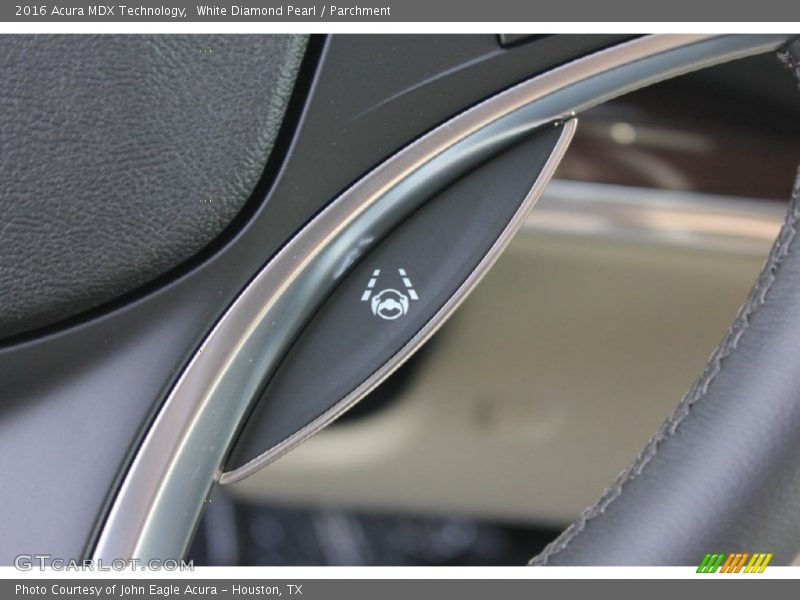 White Diamond Pearl / Parchment 2016 Acura MDX Technology