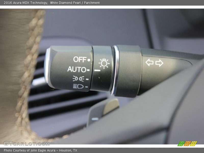 White Diamond Pearl / Parchment 2016 Acura MDX Technology