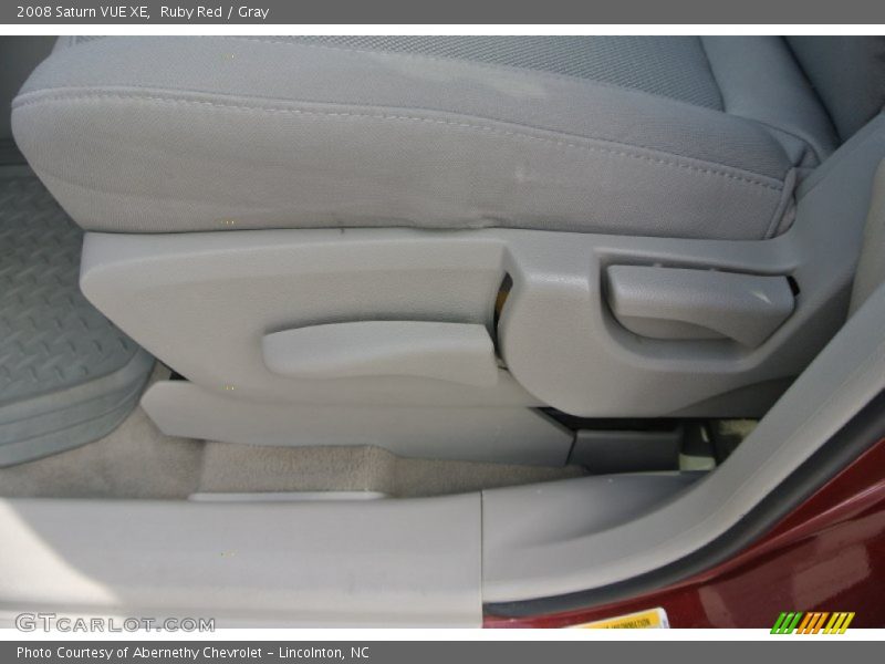 Ruby Red / Gray 2008 Saturn VUE XE