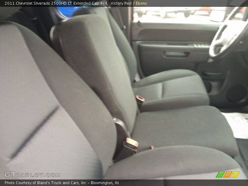 Victory Red / Ebony 2011 Chevrolet Silverado 2500HD LT Extended Cab 4x4