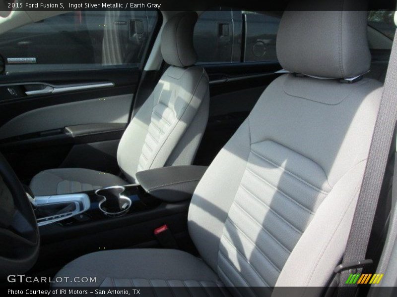Ingot Silver Metallic / Earth Gray 2015 Ford Fusion S