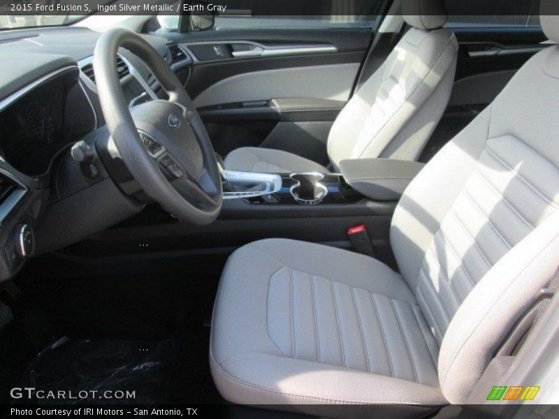 Ingot Silver Metallic / Earth Gray 2015 Ford Fusion S