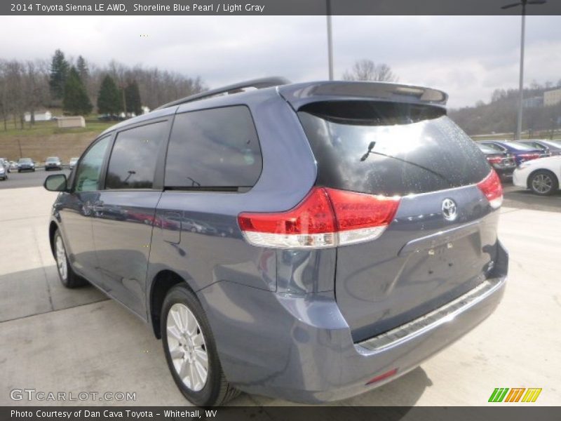Shoreline Blue Pearl / Light Gray 2014 Toyota Sienna LE AWD