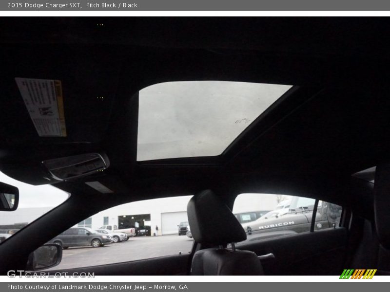 Pitch Black / Black 2015 Dodge Charger SXT
