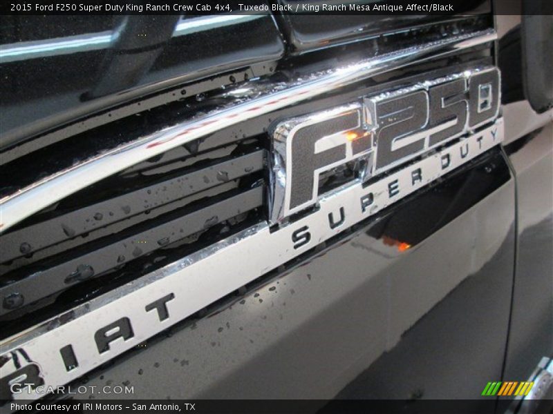 Tuxedo Black / King Ranch Mesa Antique Affect/Black 2015 Ford F250 Super Duty King Ranch Crew Cab 4x4
