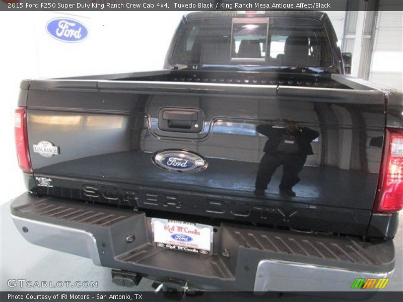 Tuxedo Black / King Ranch Mesa Antique Affect/Black 2015 Ford F250 Super Duty King Ranch Crew Cab 4x4