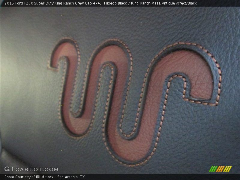 Tuxedo Black / King Ranch Mesa Antique Affect/Black 2015 Ford F250 Super Duty King Ranch Crew Cab 4x4